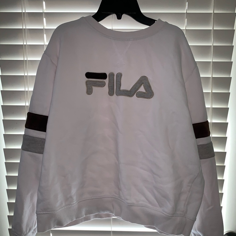 Women’s FILA Sweatshirt size XL